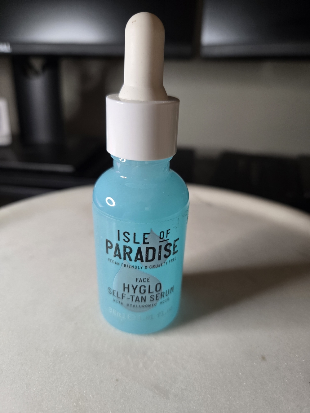 Isle of Paradise Face HyGlow Self-Tan Serum - 30ml NWT